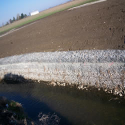 DCC performing the demolition of the Monticello IGA 